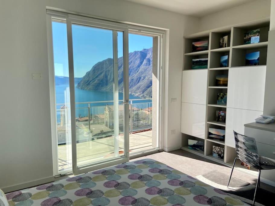 Piccolo Paradiso Vista Lago Con Piscina Privata Riva di Solto Ngoại thất bức ảnh